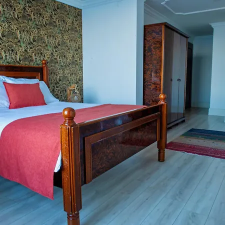Otel Black Lotus *