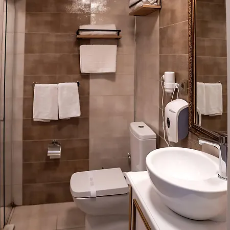 Ξενοδοχείο Black Lotus Σμύρνη